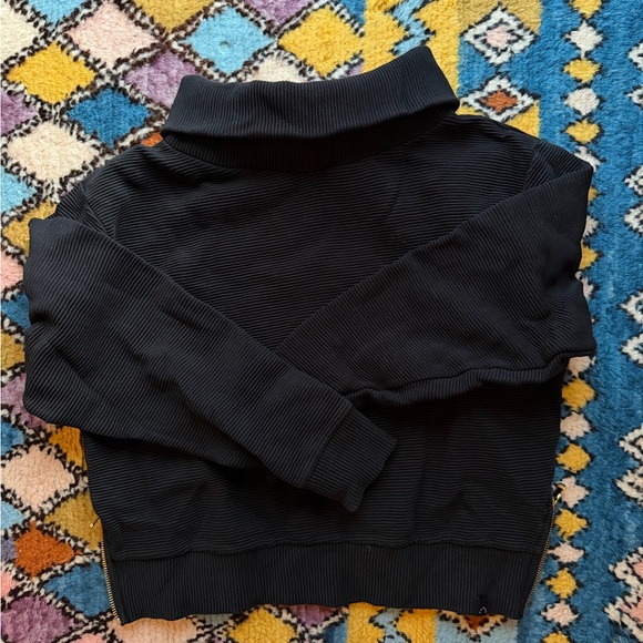 Varley Tops - Varley Black Turtleneck